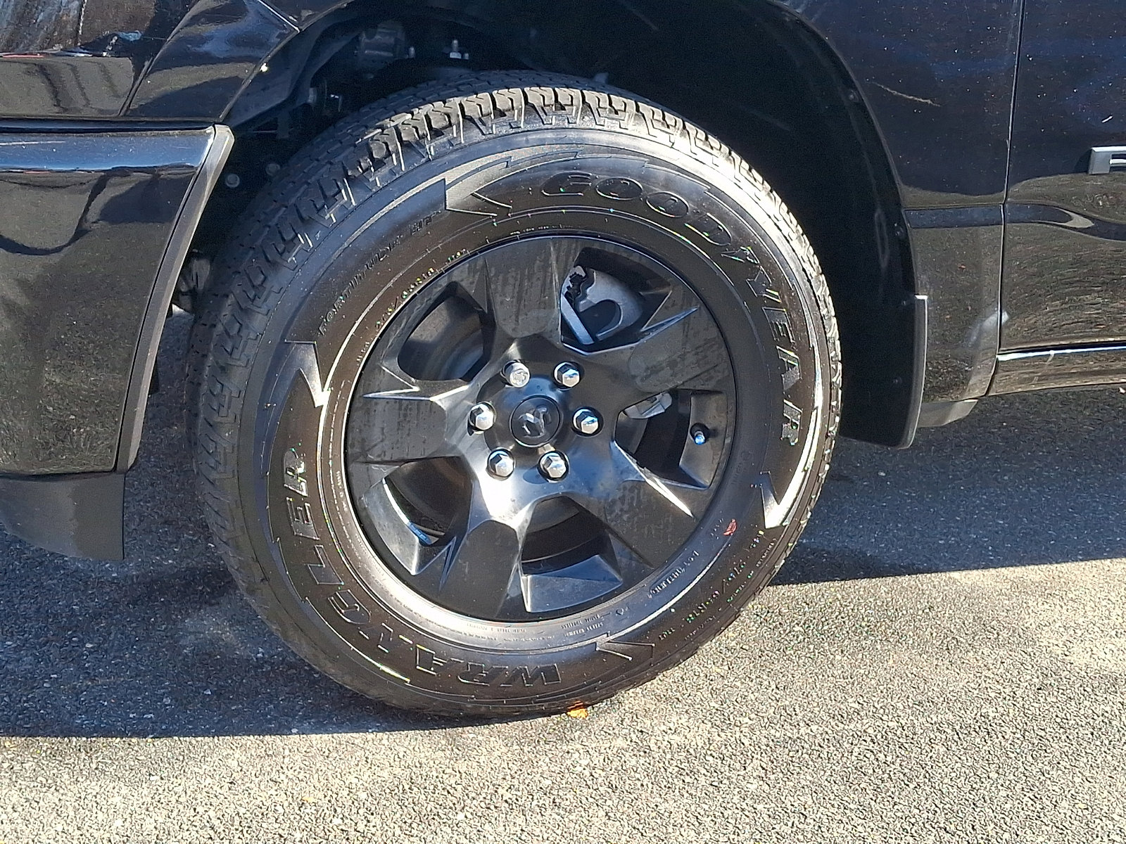 Used 2025 RAM 1500 Tradesman w/ Night Edition image 4