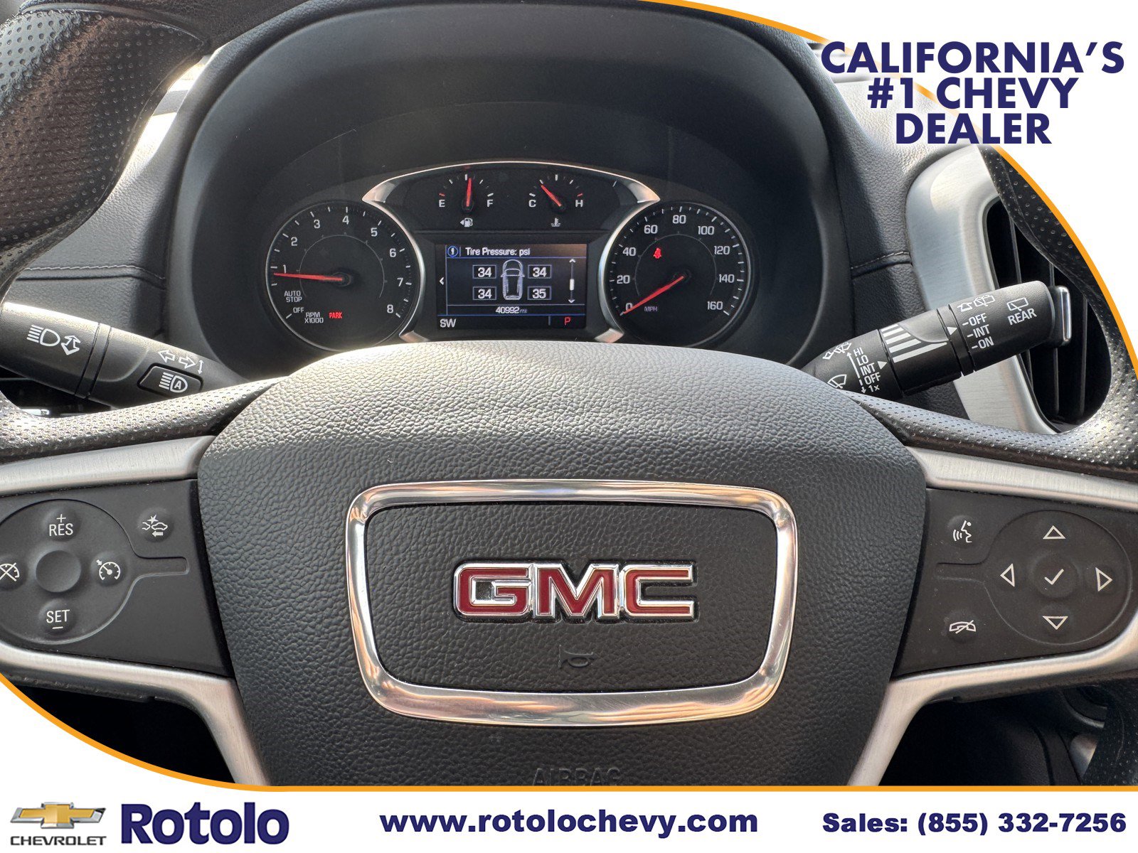 Used 2024 GMC Terrain SLE image 25