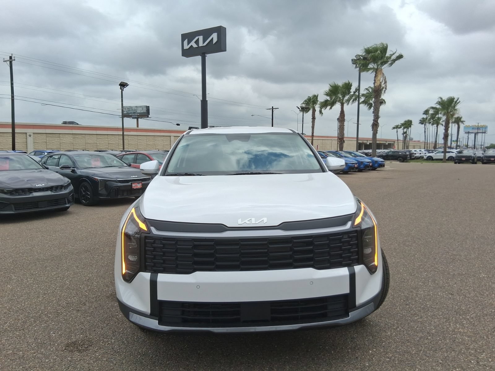 New 2026 Kia Sportage LX w/ LX Convenience Package FWD image 2