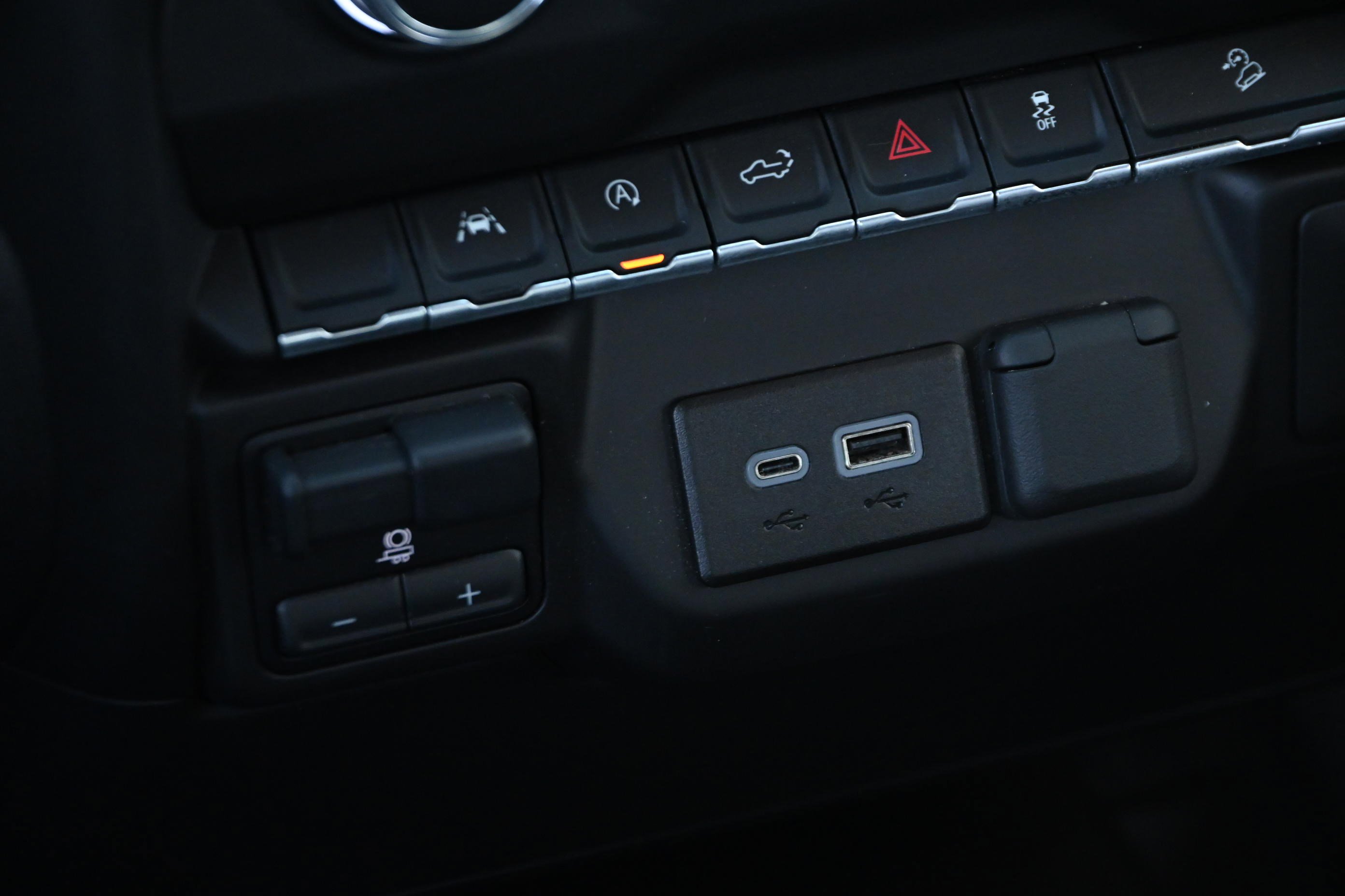 Used 2023 GMC Sierra 1500 Pro w/ Pro Value Package image 20