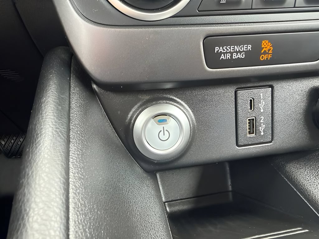 Used 2023 Nissan Leaf S FWD image 13