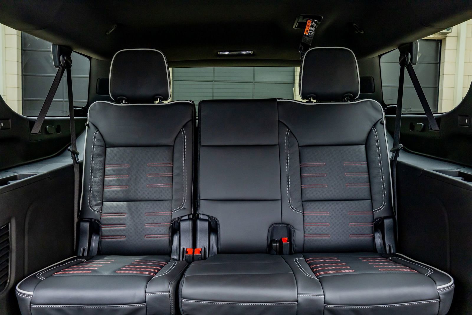 Used 2026 GMC Yukon XL AT4 Ultimate w/ LPO, Floor Liner Package image 38