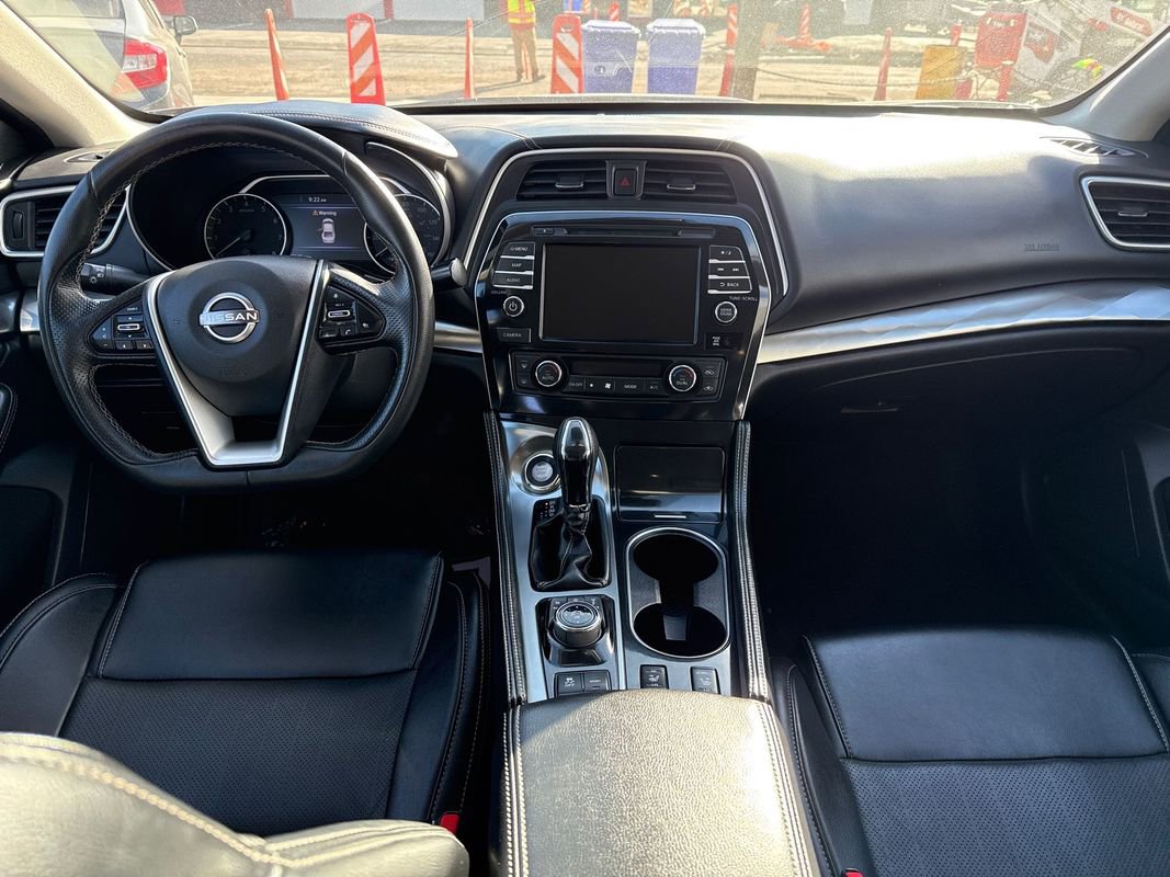 Used 2023 Nissan Maxima SV w/ Floor Mat Group image 17