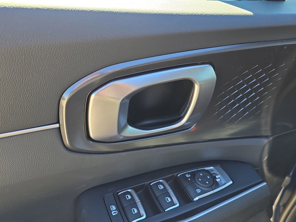 New 2026 Kia Sorento S image 18