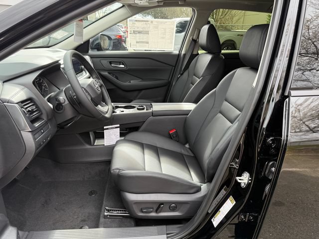 New 2026 Nissan Rogue Dark Armor AWD/4WD image 14
