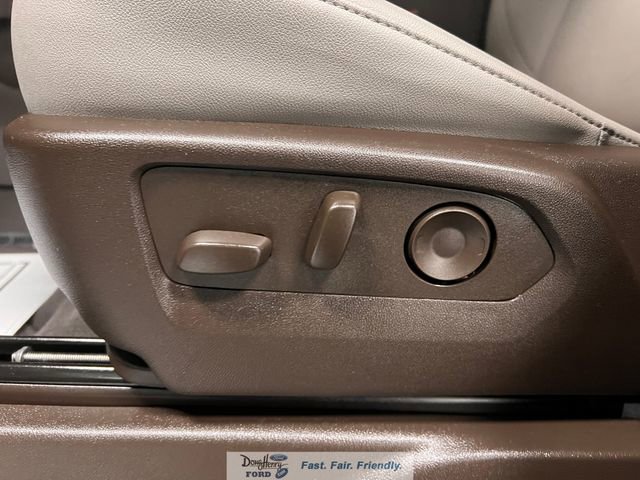 Used 2025 Chevrolet Tahoe Z71 w/ Comfort Package image 25