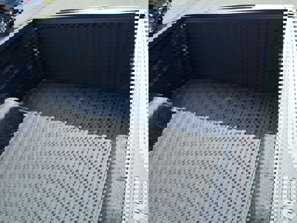 New 2026 GMC Sierra 1500 Pro w/ Graphite Edition image 7