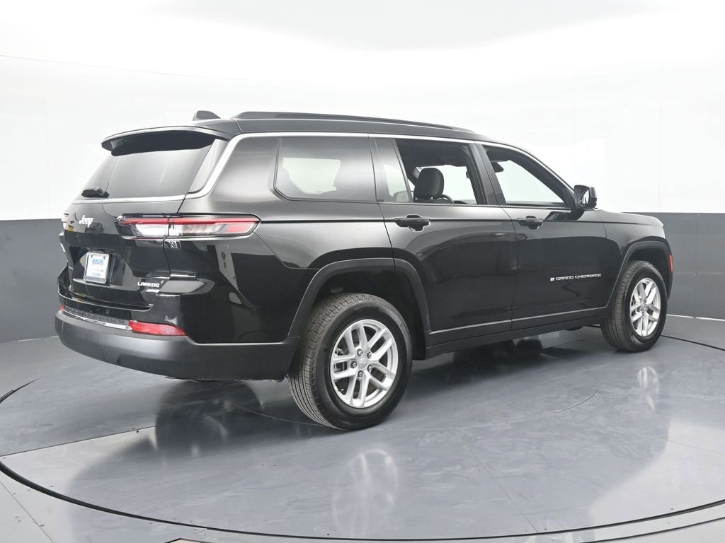 Used 2024 Jeep Grand Cherokee L Laredo image 6