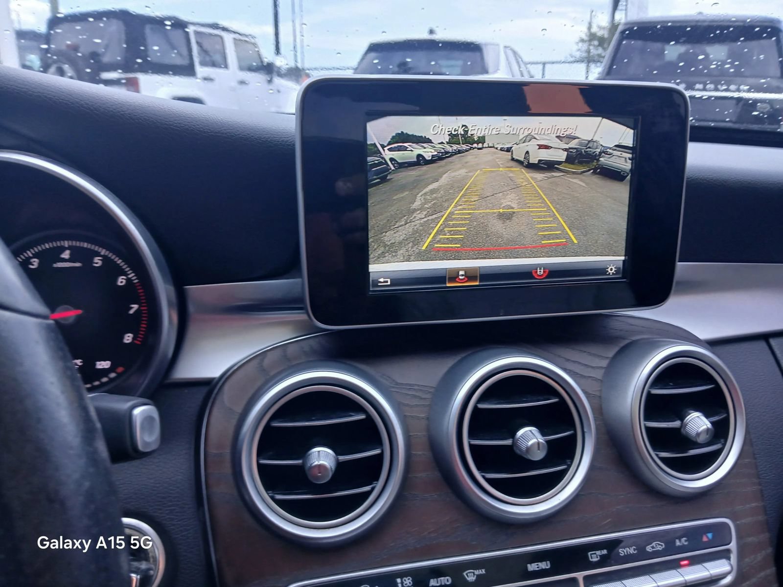 Used 2017 Mercedes-Benz C 300 Sedan image 31