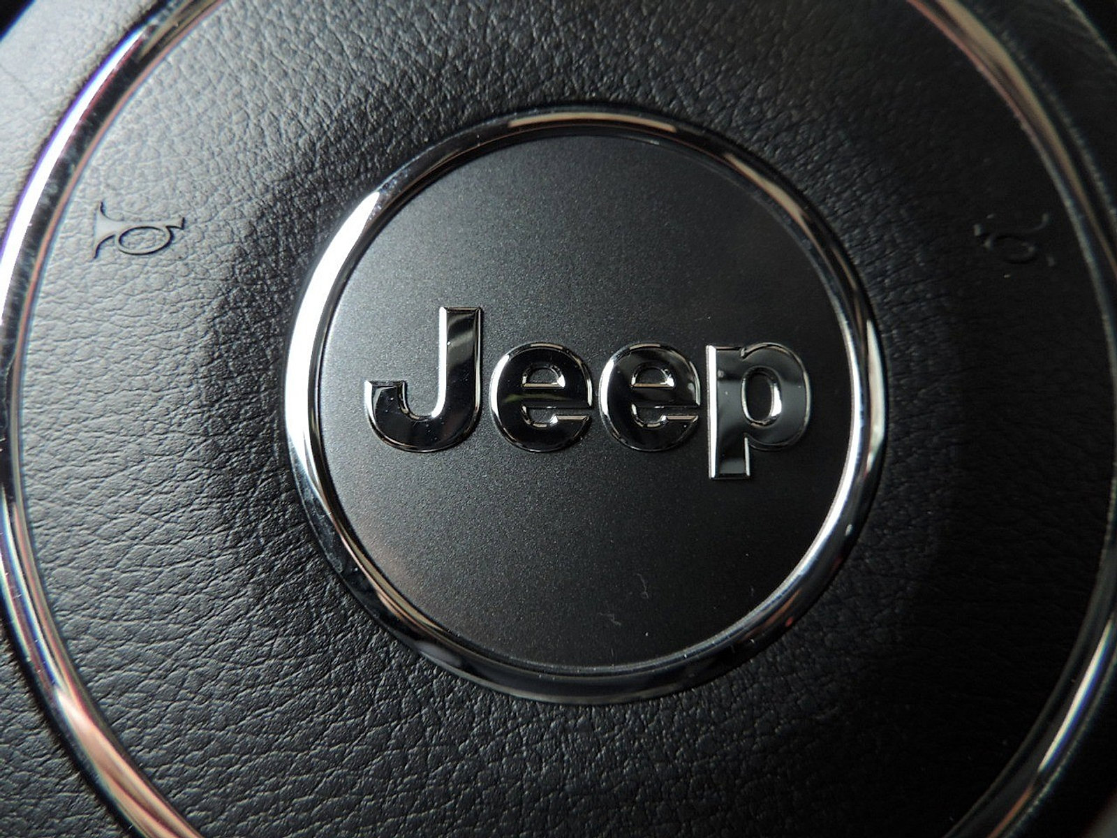 Used 2016 Jeep Wrangler Unlimited Rubicon AWD/4WD image 25