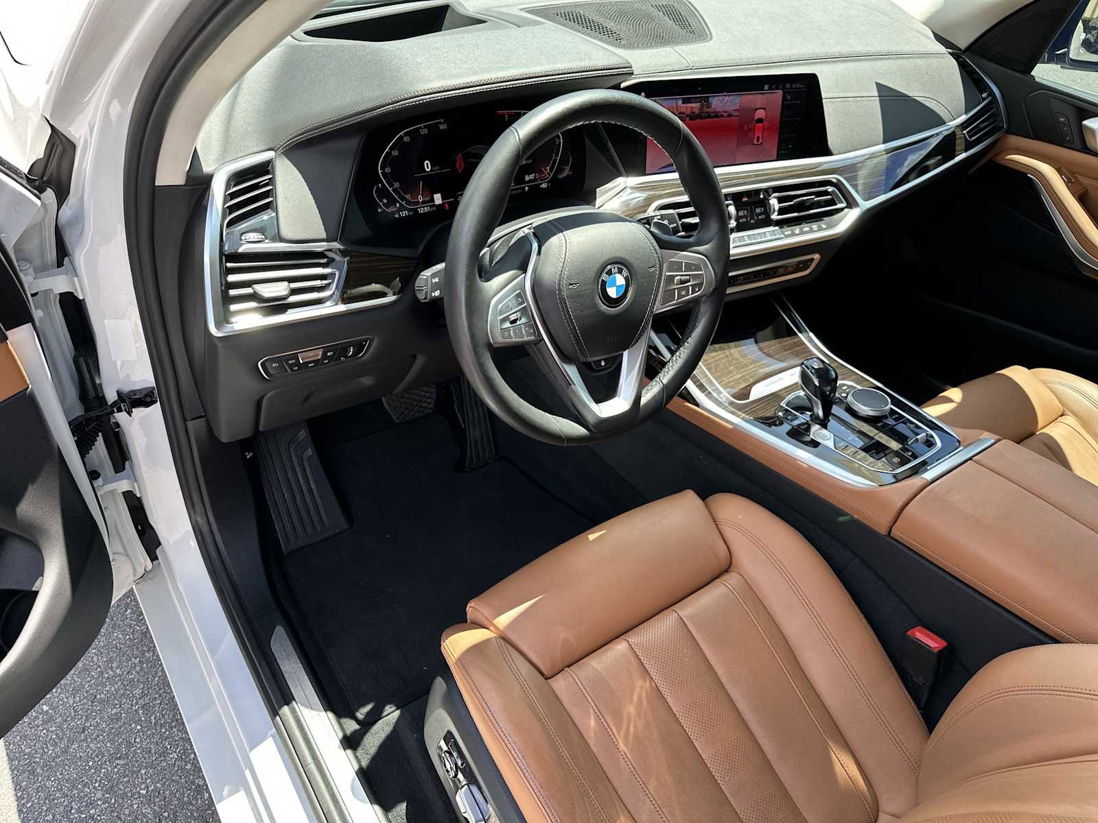 Used 2019 BMW X7 xDrive40i w/ Cold Weather Package AWD/4WD image 7