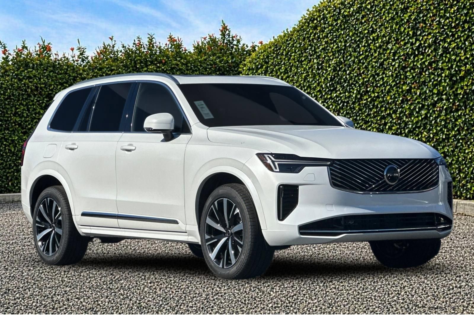 New 2026 Volvo XC90 B6 Core AWD/4WD image 8