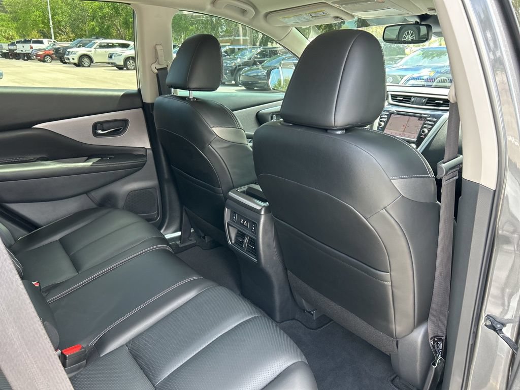 Certified 2023 Nissan Murano SL w/ Cargo Package FWD image 49