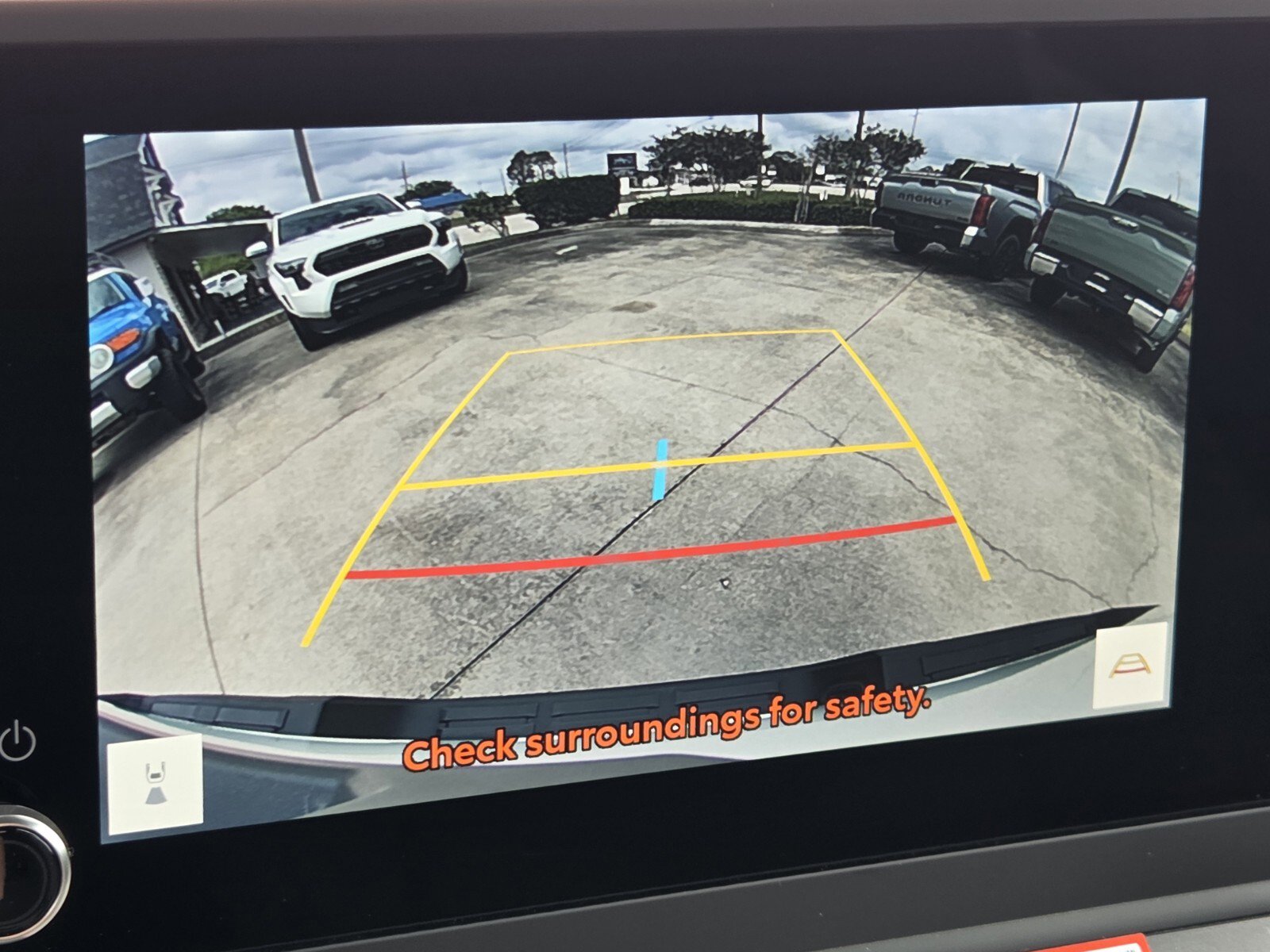 Used 2024 Toyota Tacoma SR image 16