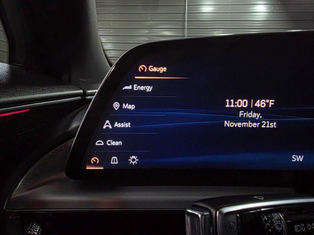 Used 2024 Cadillac Lyriq Luxury w/ LPO, Floor Liner Package image 25