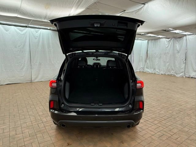 Used 2024 Ford Escape ST-Line Select w/ Tech Pack #1 AWD/4WD image 7