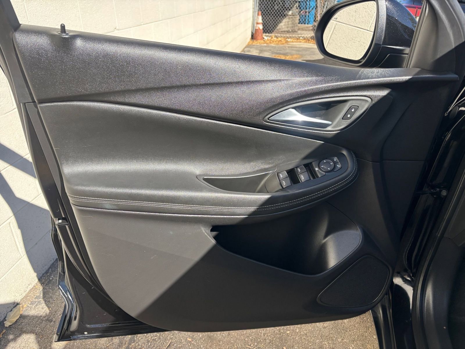 Used 2025 Buick Encore GX Preferred image 20