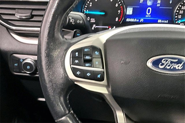Used 2021 Ford Explorer XLT image 11