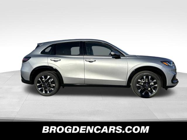 New 2026 Honda HR-V EX-L image 2