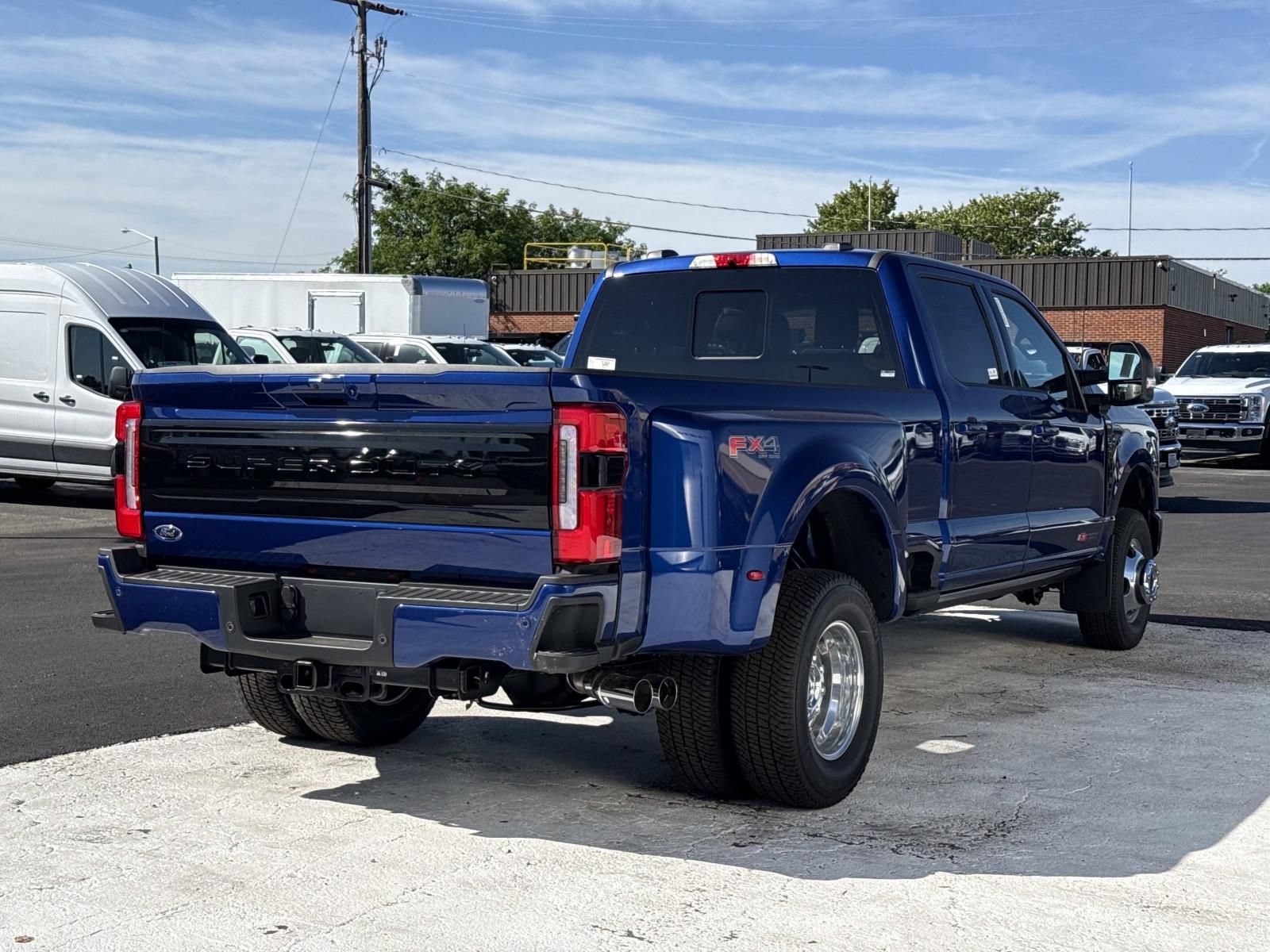 New 2026 Ford F350 Platinum AWD/4WD image 3