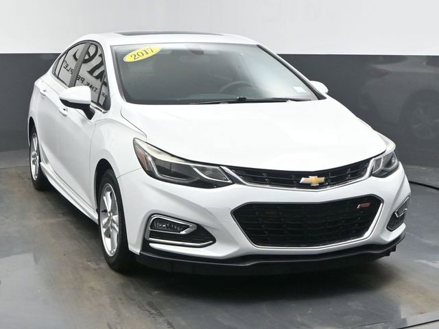 Used 2017 Chevrolet Cruze LT w/ Sun And Sound Package image 47