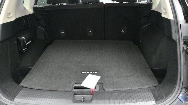 Used 2021 Nissan Rogue SV AWD/4WD image 14