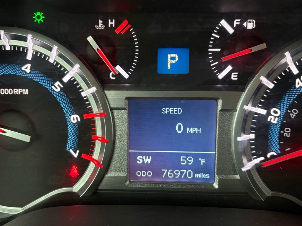 Used 2017 Toyota 4Runner TRD Off-Road AWD/4WD image 13