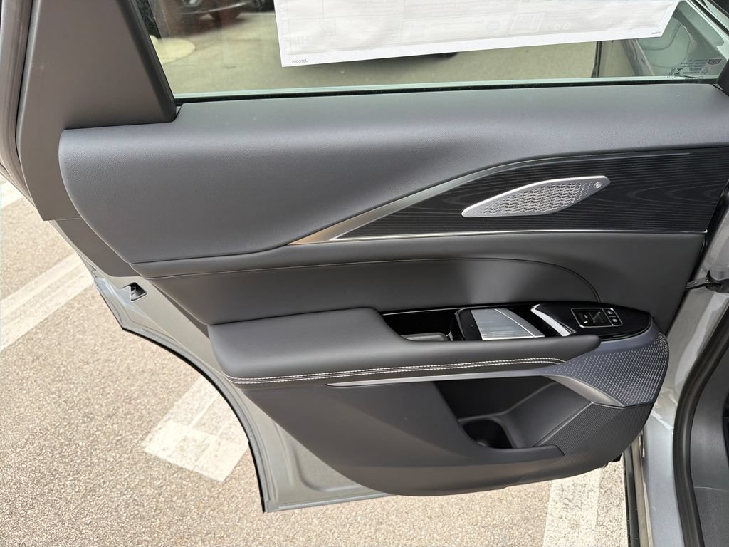 New 2026 Cadillac Lyriq Signature Sport w/ LPO, Floor Liner Package RWD image 33