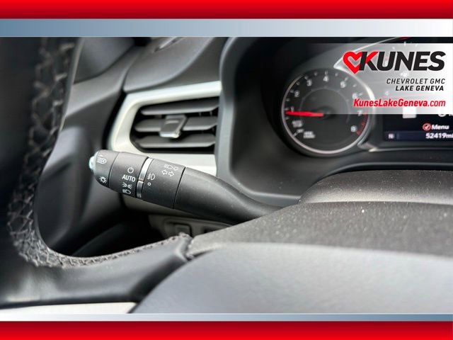 Used 2023 GMC Acadia SLT image 54