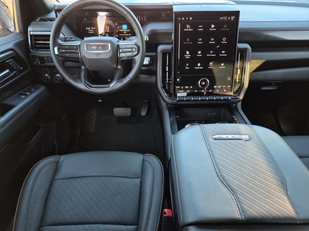 Certified 2026 GMC Yukon AT4 w/ AT4 Premium Package AWD/4WD image 17