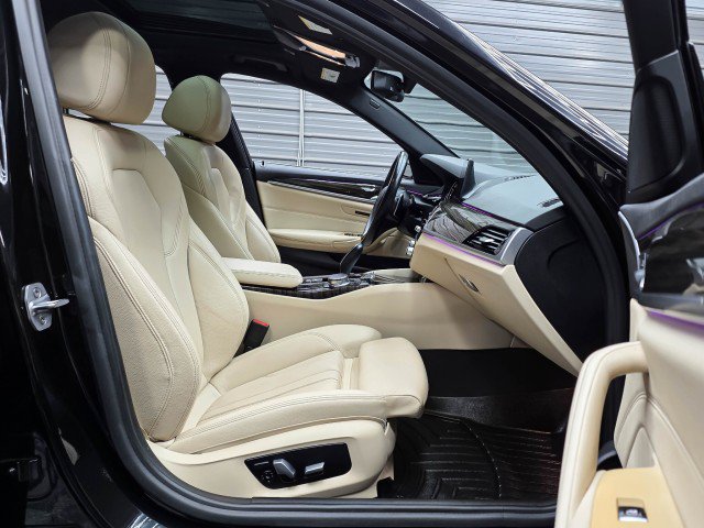 Used 2018 BMW 530i xDrive AWD/4WD image 15