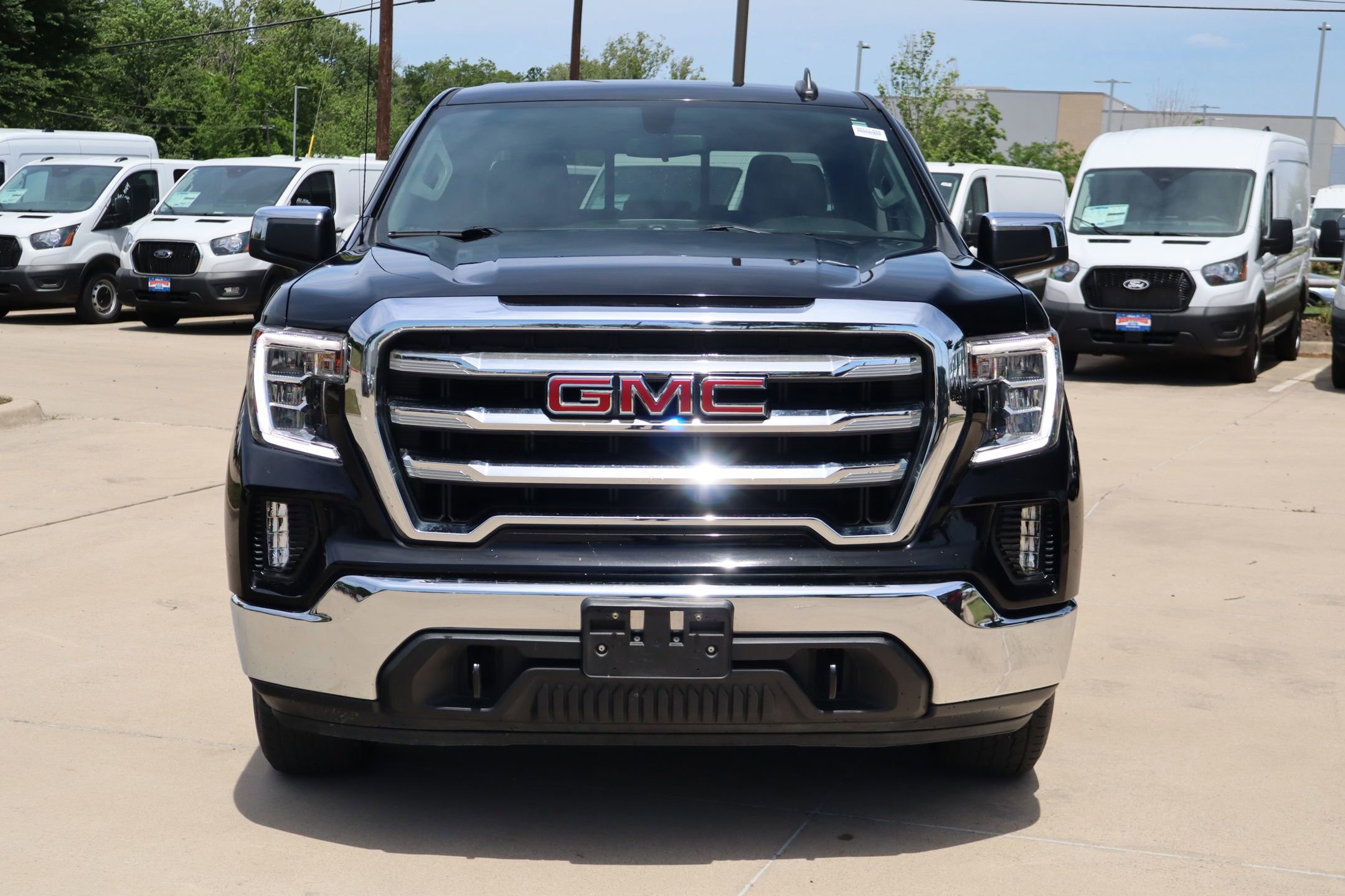 Used 2021 GMC Sierra 1500 SLE w/ Preferred Package AWD/4WD image 8