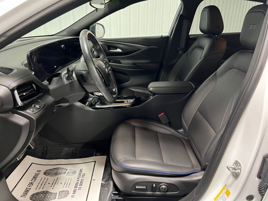 Used 2024 Buick Envista Sport Touring w/ Convenience I Package image 5