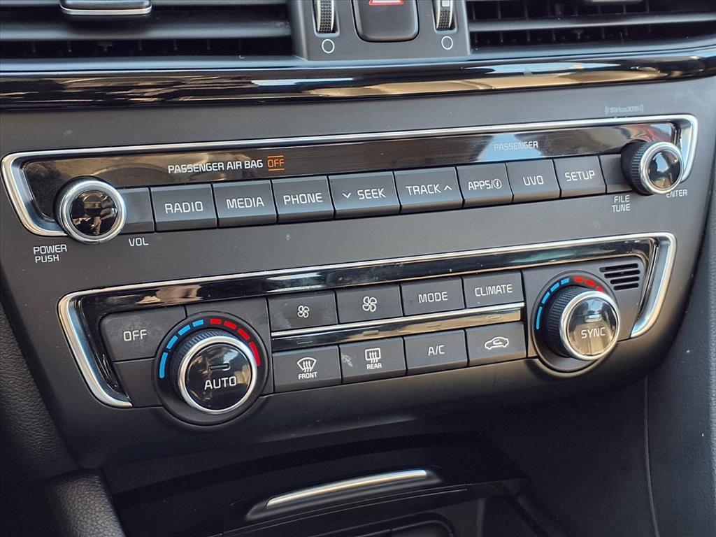 Used 2017 Kia Optima EX image 11