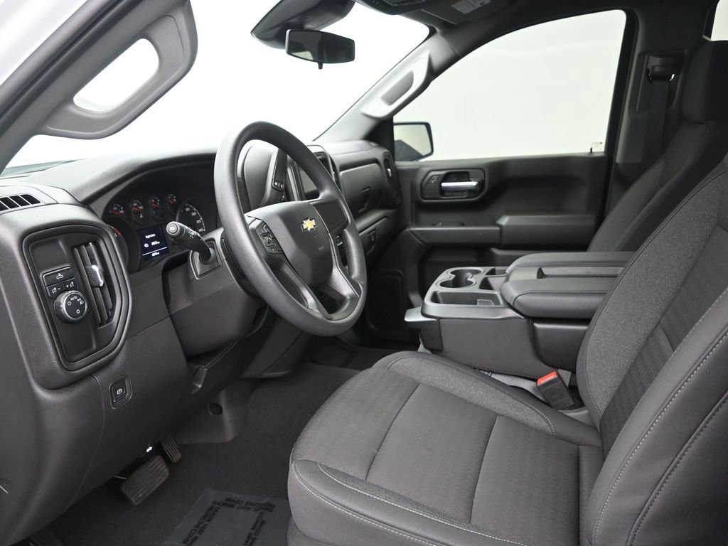 Used 2024 Chevrolet Silverado 1500 Custom RWD image 11