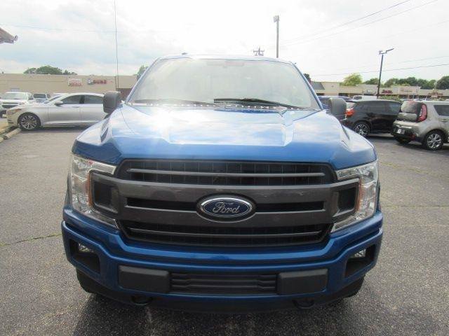 Used 2018 Ford F150 XLT w/ Equipment Group 302A Luxury AWD/4WD image 3
