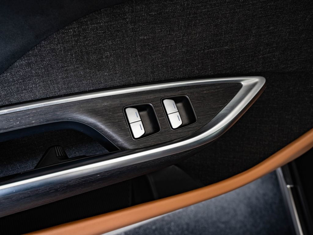 Used 2024 Lucid Air Grand Touring image 25