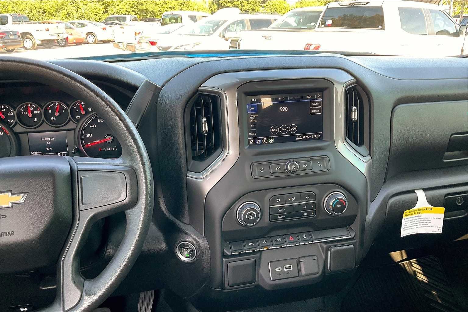 Used 2023 Chevrolet Silverado 1500 Custom image 11