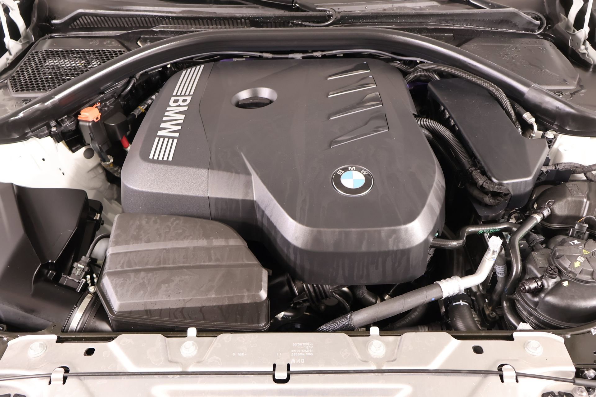 Used 2025 BMW 330i Sedan w/ M Sport Package image 21