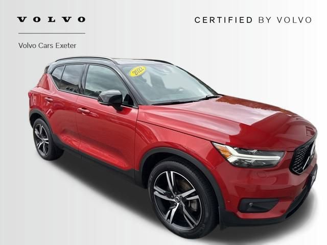 Certified 2022 Volvo XC40 T5 R-Design w/ Advanced Package image 3