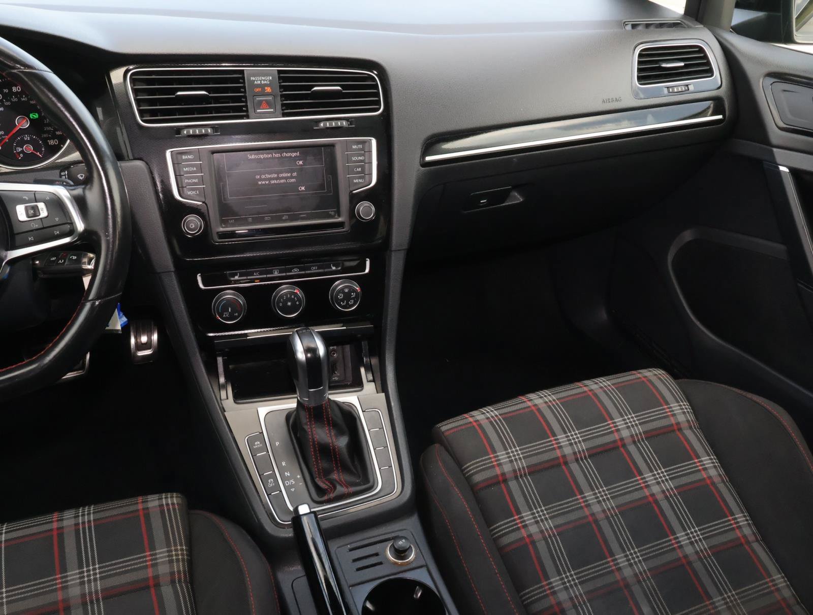 Used 2016 Volkswagen GTI S FWD image 10