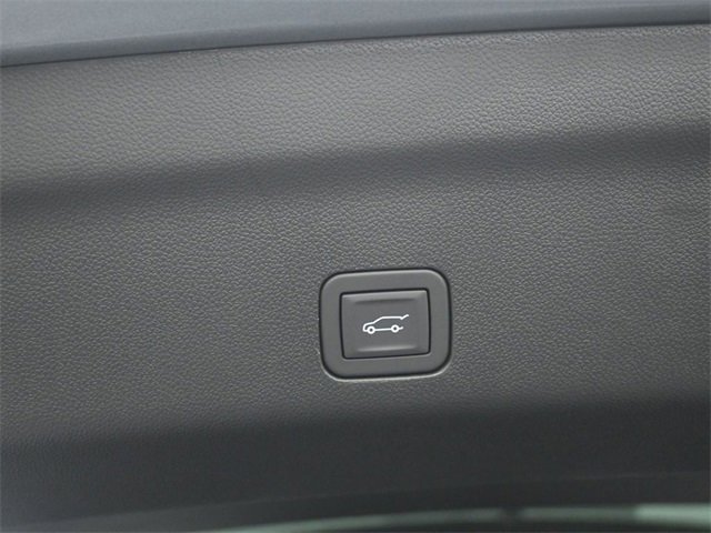 New 2026 GMC Yukon Elevation image 28