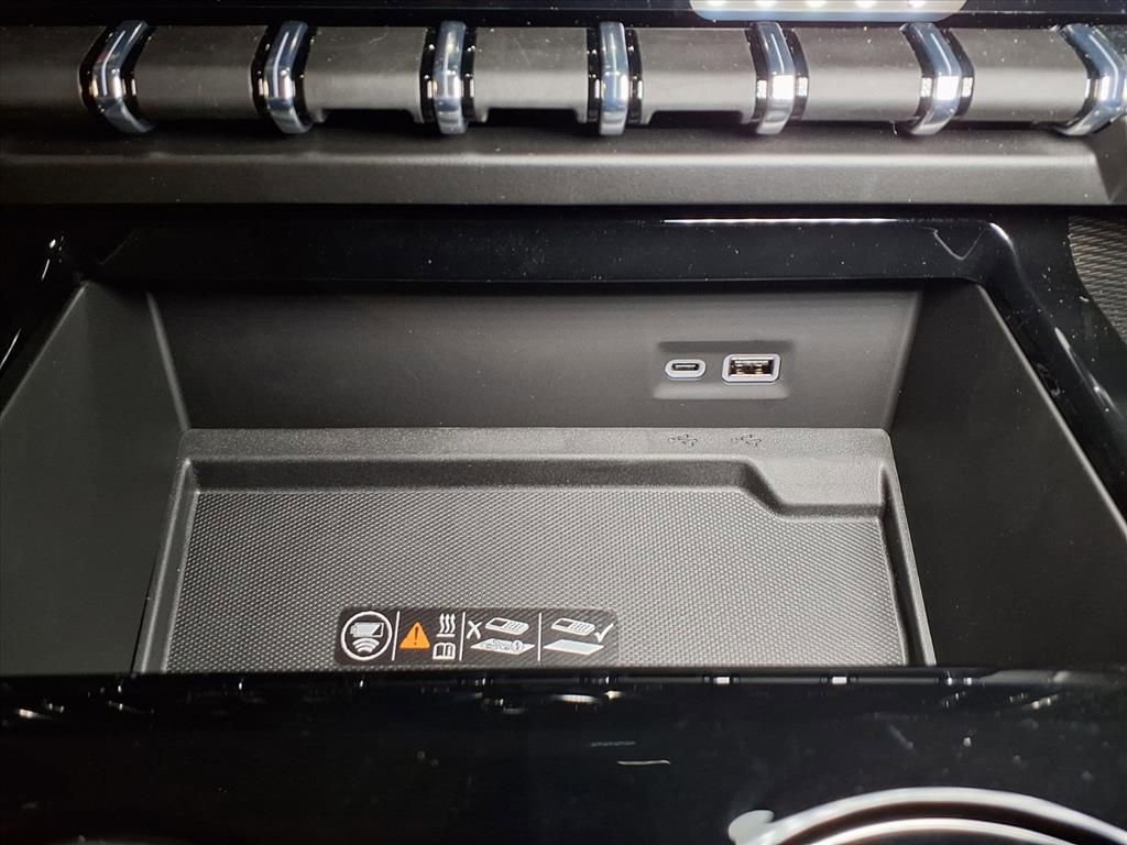 New 2026 GMC Yukon Elevation w/ LPO, Illumination Package image 19