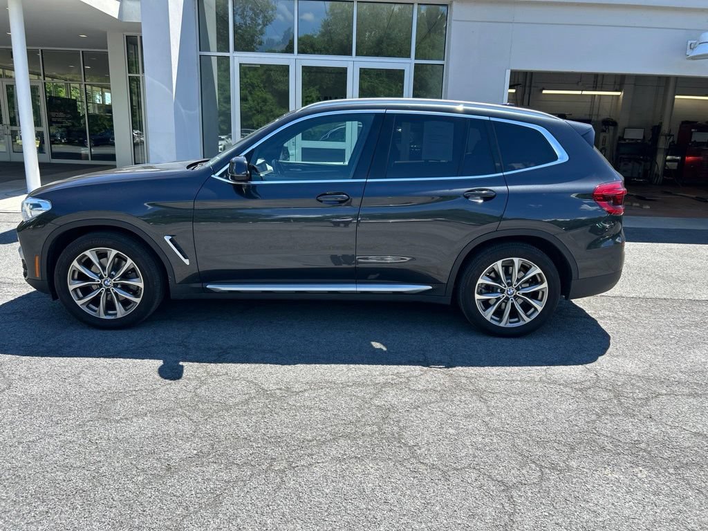Used 2018 BMW X3 xDrive30i w/ Convenience Package AWD/4WD image 2