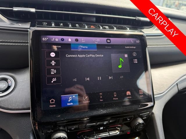 Used 2023 Jeep Grand Cherokee L Limited AWD/4WD image 35
