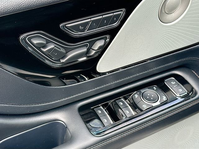 Used 2025 Lincoln Aviator Reserve w/ Luxury Package RWD image 18