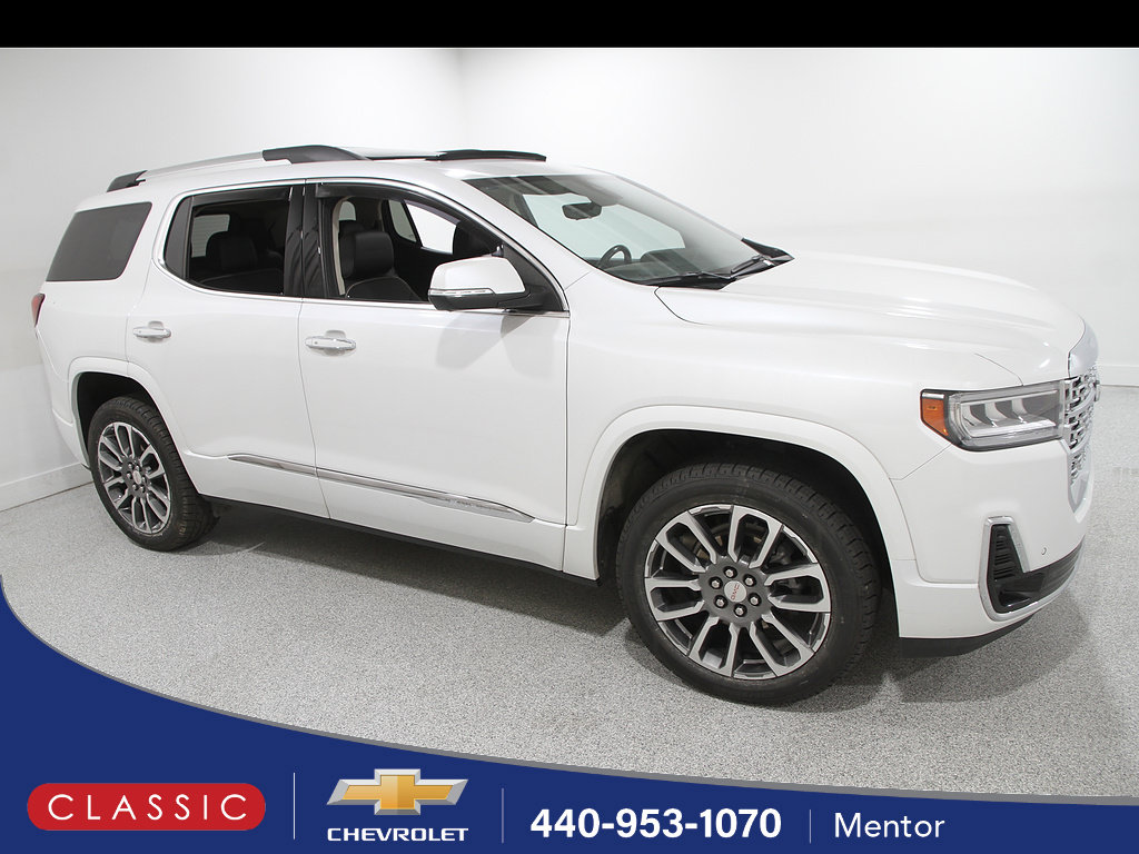 Certified 2022 GMC Acadia Denali w/ Denali Ultimate Package AWD/4WD image 1