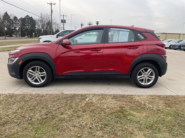 Used 2022 Hyundai Kona SE image 10