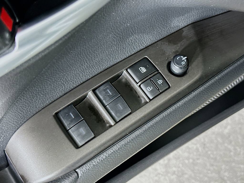 Used 2024 Toyota Camry LE FWD image 20