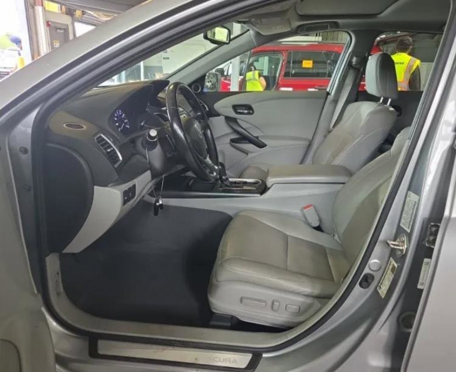 Used 2017 Acura RDX AWD w/ Technology Package image 9